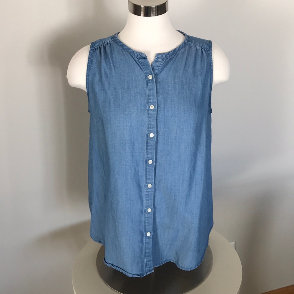 Loft sleeveless chambray